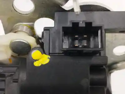 Second-hand car spare part trunk lock for audi a1 (8x) 1.6 tdi oem iam references 8k0827505a  