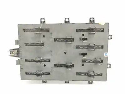 Second-hand car spare part fuse box unit for renault 430 magnum e2 fsafe mod. 430.18 t gv 316 kw larga distancia oem iam references 5010231782  