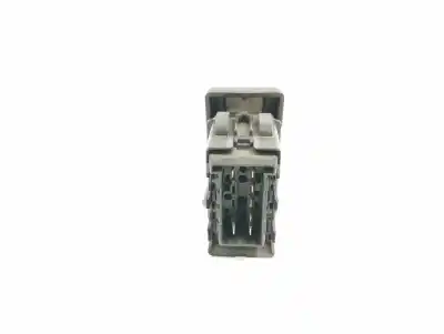 Second-hand car spare part switch for renault 430 magnum e2 fsafe mod. 430.18 t gv 316 kw larga distancia oem iam references 5010306639  