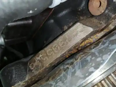 Pezzo di ricambio per auto di seconda mano motore completo per audi a1 (8x) 1.6 tdi riferimenti oem iam cayc  