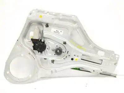 Pezzo di ricambio per auto di seconda mano alzacristalli anteriore destro per kia sportage 2.0 crdi riferimenti oem iam 824701f100