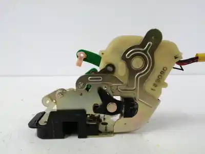Second-hand car spare part rear left door lock for kia sorento 2.5 crdi ex oem iam references 814103e010  