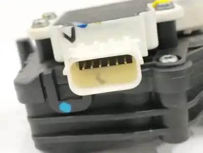 Second-hand car spare part accelerator pedal for opel mokka x 1.6 cdti dpf oem iam references 95087911  
