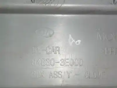 Автозапчастина б/у бардачок для kia sorento i (jc) 2.5 crdi посилання на oem iam 848303e000   Автозапчастина б/у бардачок для kia sorento i (jc) 2.5 crdi посилання на oem iam 848303e000