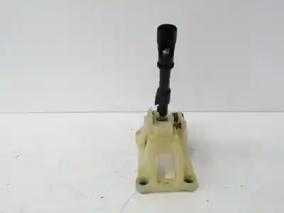 Tweedehands auto-onderdeel versnellingspook voor hyundai i20 i (pb, pbt) 1.4 crdi oem iam-referenties 437001j000