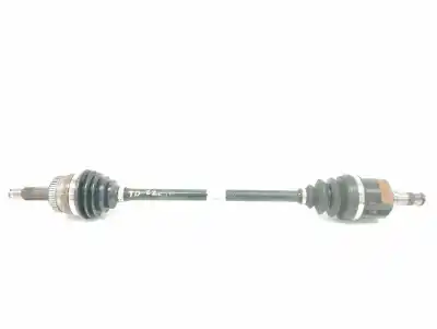 Pezzo di ricambio per auto di seconda mano trasmissione posteriore destra per kia sportage 2.0 crdi riferimenti oem iam 