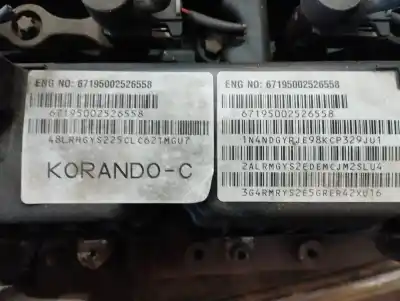 Pezzo di ricambio per auto di seconda mano motore completo per ssangyong korando 2.0 td cat riferimenti oem iam 671950  