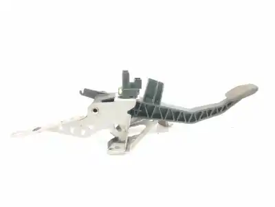 Peça sobressalente para automóvel em segunda mão pedal da embreagem por volvo v50 familiar 2.0 d kinetic referências oem iam 30748726  4n517b633