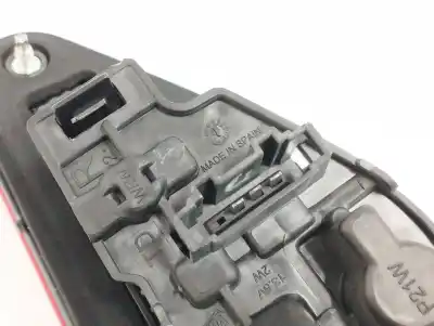 Автозапчасти б/у внутренний правый задний фонарь за seat leon (5f1) 1.6 tdi ссылки oem iam 5f0945094d  