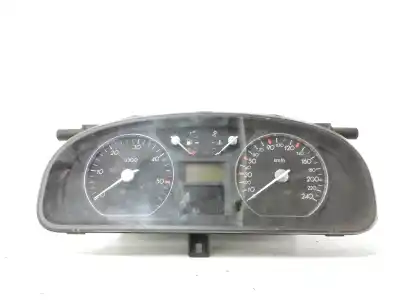 Pièce détachée automobile d'occasion Compteur De Vitesse Tableau De Bord pour RENAULT LAGUNA II (BG0) 2.2 dCi Turbodiesel Références OEM IAM 8200218888  