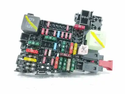Pièce détachée automobile d'occasion boîtes à fusibles pour seat arona (kj7, kjp) 1.0 tsi références oem iam 