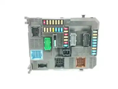 Peça sobressalente para automóvel em segunda mão caixa de fusíveis e relés por peugeot 2008 (--.2013->) 1.5 blue-hdi referências oem iam 9819850080