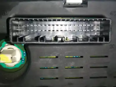 Peça sobressalente para automóvel em segunda mão quadrante por renault modus 1.4 16v referências oem iam 8200418021 cms0000000000 216742101