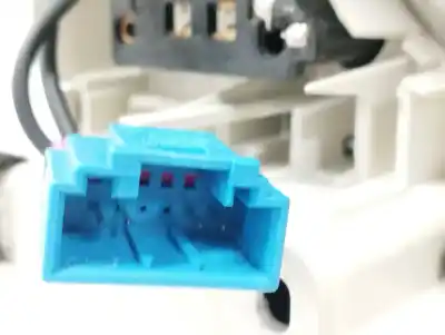 Second-hand car spare part interior light for audi q5 (8r) 2.0 16v tdi oem iam references 8t0947135b  80913800