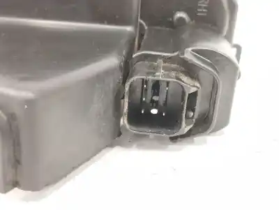 Second-hand car spare part rear right door lock for ssangyong rodius 2.7 turbodiesel cat oem iam references   