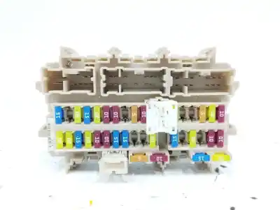 Peça sobressalente para automóvel em segunda mão caixa de fusíveis e relés por renault kadjar (ha_, hl_) 1.3 tce 140 referências oem iam 8901r