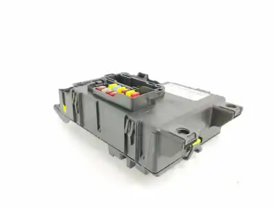 İkinci el araba yedek parçası röle/sigorta kutusu için opel corsa d 1.3 16v cdti oem iam referansları 13424261  401154265