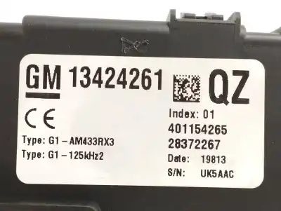 Second-hand car spare part fuse box unit for opel corsa d 1.3 16v cdti oem iam references 13424261  401154265