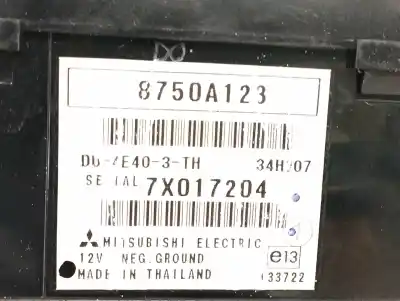 Pezzo di ricambio per auto di seconda mano display multifunzione per mitsubishi colt berlina 5 (z30a) 1.3 inform (d) riferimenti oem iam 8750a123  