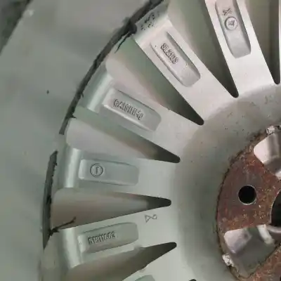 Pezzo di ricambio per auto di seconda mano cerchione in lega per fiat linea (110) 1.3 16v jtd cat riferimenti oem iam 51811663  6,0jx16h2 sl2103