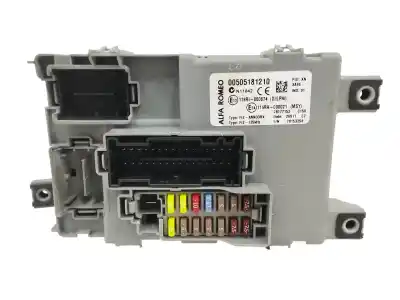 Pezzo di ricambio per auto di seconda mano Scatola Relè/fusibili per ALFA ROMEO MITO (145) 1.3 JTD CAT Riferimenti OEM IAM 00505181210  