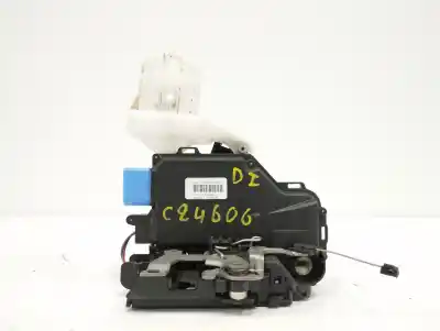 Second-hand car spare part left front door lock for volkswagen caddy ka/kb (2c) 2.0 tdi oem iam references 3d1837015as  