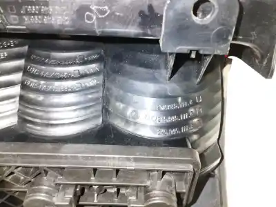 Pezzo di ricambio per auto di seconda mano lampada posteriore sinistra per volkswagen caddy ka/kb (2c) 2.0 tdi riferimenti oem iam 2k0945111c 2k5945111b 2k5945111c