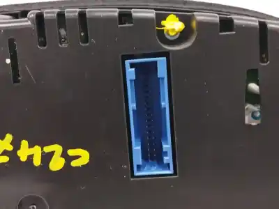 Peça sobressalente para automóvel em segunda mão quadrante por audi a1 (8x) 1.6 tdi referências oem iam 8x0920930a  a2c53321556