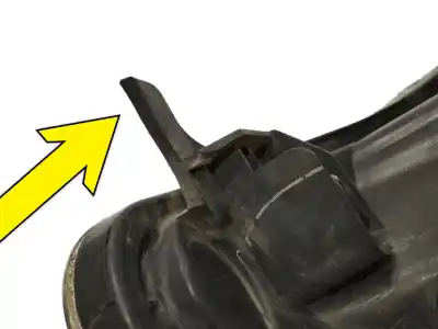 Pezzo di ricambio per auto di seconda mano faro anteriore sinistro per mitsubishi outlander ii (cw_w) 2.0 di-d (cw8w) riferimenti oem iam 8301a705  