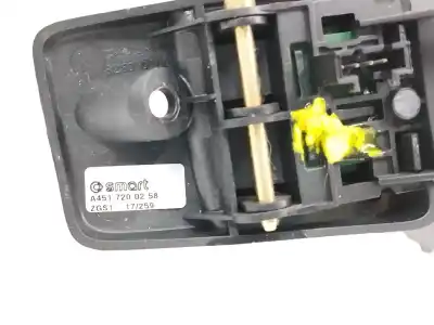 Second-hand car spare part steering wheel switch for smart forfour 0.9 turbo cat oem iam references a4517200258  