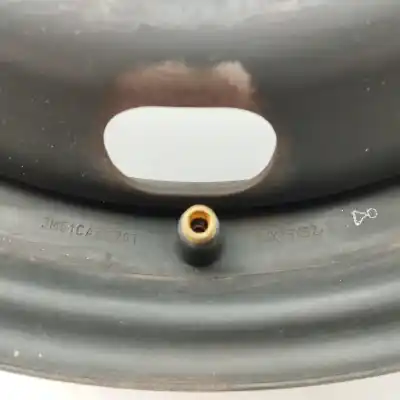 Автозапчасти б/у шина за ford focus berlina (cap) 1.6 tdci cat ссылки oem iam 3m51ca 5h 5x115 6jx15x52,5