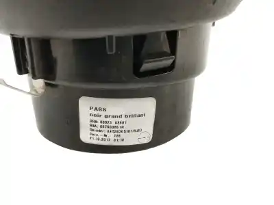 Автозапчасти б/у аэрационная решетка за smart forfour 0.9 turbo cat ссылки oem iam a4538305101 687600261r 