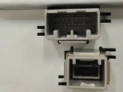 Peça sobressalente para automóvel em segunda mão display gps / multimídia por volvo v40 1.6 diesel cat referências oem iam 31427183  7505800033