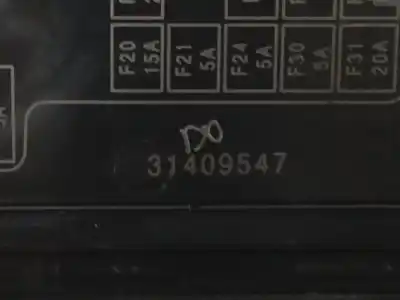 Second-hand car spare part fuse box unit for volvo v40 fastback (525) d2 oem iam references 31409547  