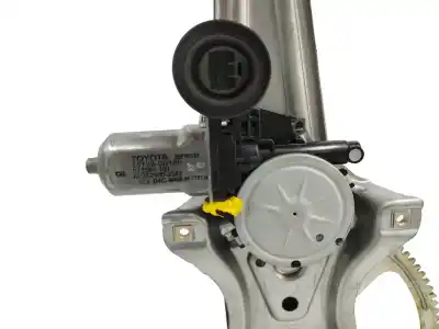 Автозапчастина б/у регулятор скла заднього правого для toyota yaris (_p13_) 1.5 (nsp131_) посилання на oem iam 698300d220  857200d120