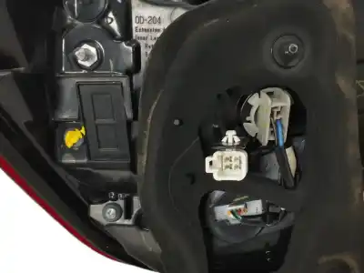 Second-hand car spare part right tailgate light for toyota yaris 1.5 16v cat oem iam references 815500db70  