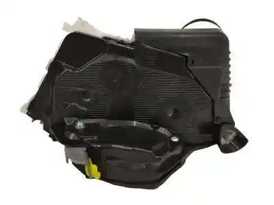 Автозапчастина б/у замок передніх дверей лівий для toyota yaris (_p13_) 1.5 (nsp131_) посилання на oem iam t4311140  