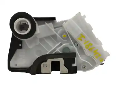 Автозапчастина б/у замок передніх дверей лівий для toyota yaris (_p13_) 1.5 (nsp131_) посилання на oem iam t4311140  