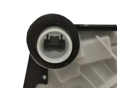 Автозапчастина б/у замок передніх дверей лівий для toyota yaris (_p13_) 1.5 (nsp131_) посилання на oem iam t4311140  