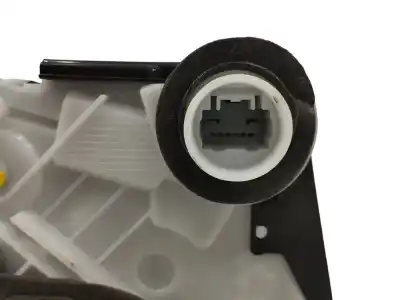 Автозапчасти б/у замок передней правой двери за toyota yaris (_p13_) 1.5 (nsp131_) ссылки oem iam u3111130  