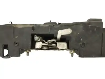 Second-hand car spare part front panel for renault clio iii authentique oem iam references 8200290143  