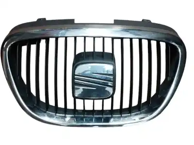 Second-hand car spare part front grille for seat toledo (5p2) 2.0 tdi oem iam references 5p0853654