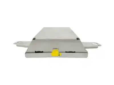 Second-hand car spare part electronic module for kia cee´d 2.0 crdi oem iam references 961201h700  