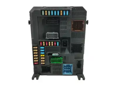 Peça sobressalente para automóvel em segunda mão caixa de fusíveis e relés por peugeot 2008 (--.2013->) 1.6 blue-hdi fap referências oem iam 9807532080