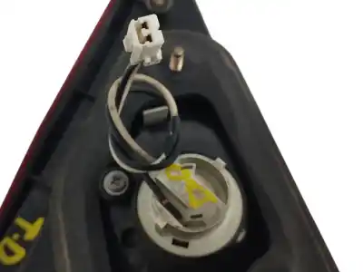 Second-hand car spare part interior rear right light for ssangyong rodius 2.7 turbodiesel cat oem iam references 8360121401  