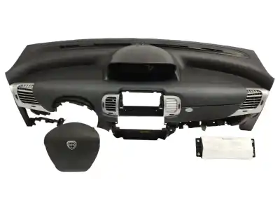 Peça sobressalente para automóvel em segunda mão tablier por lancia ypsilon (101) 1.3 jtd 16v referências oem iam 735336369