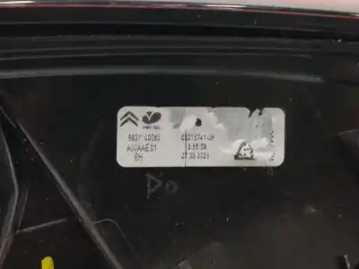 Автозапчастина б/у правий ліхтар для citroen c4 iii (ba_, bb_, bc_) 1.2 puretech 130 (bahnsa, bahnsb) посилання на oem iam 9831100080  