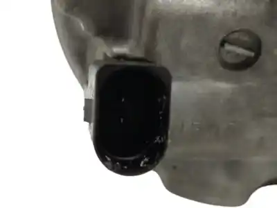 Peça sobressalente para automóvel em segunda mão compressor de ar condicionado a/a a/c por seat leon st (5f8) 2.0 tdi referências oem iam 5q0816803d  4472502801