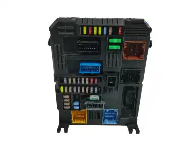 Second-hand car spare part fuse box unit for citroen c3 iii (sx) 1.2 puretech 82 oem iam references 9830790580