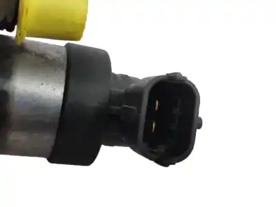 Pezzo di ricambio per auto di seconda mano pompa diniezione per opel antara 2.0 cdti cat (z 20 dmh / llw) riferimenti oem iam 96440341  0445010142